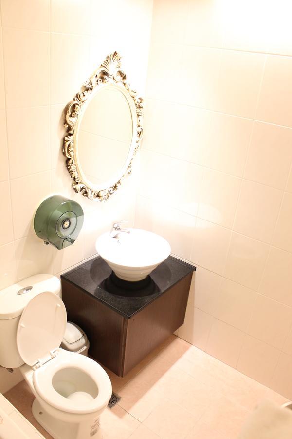 Full Moon Boutique Motel Kota Hsinchu Bagian luar foto